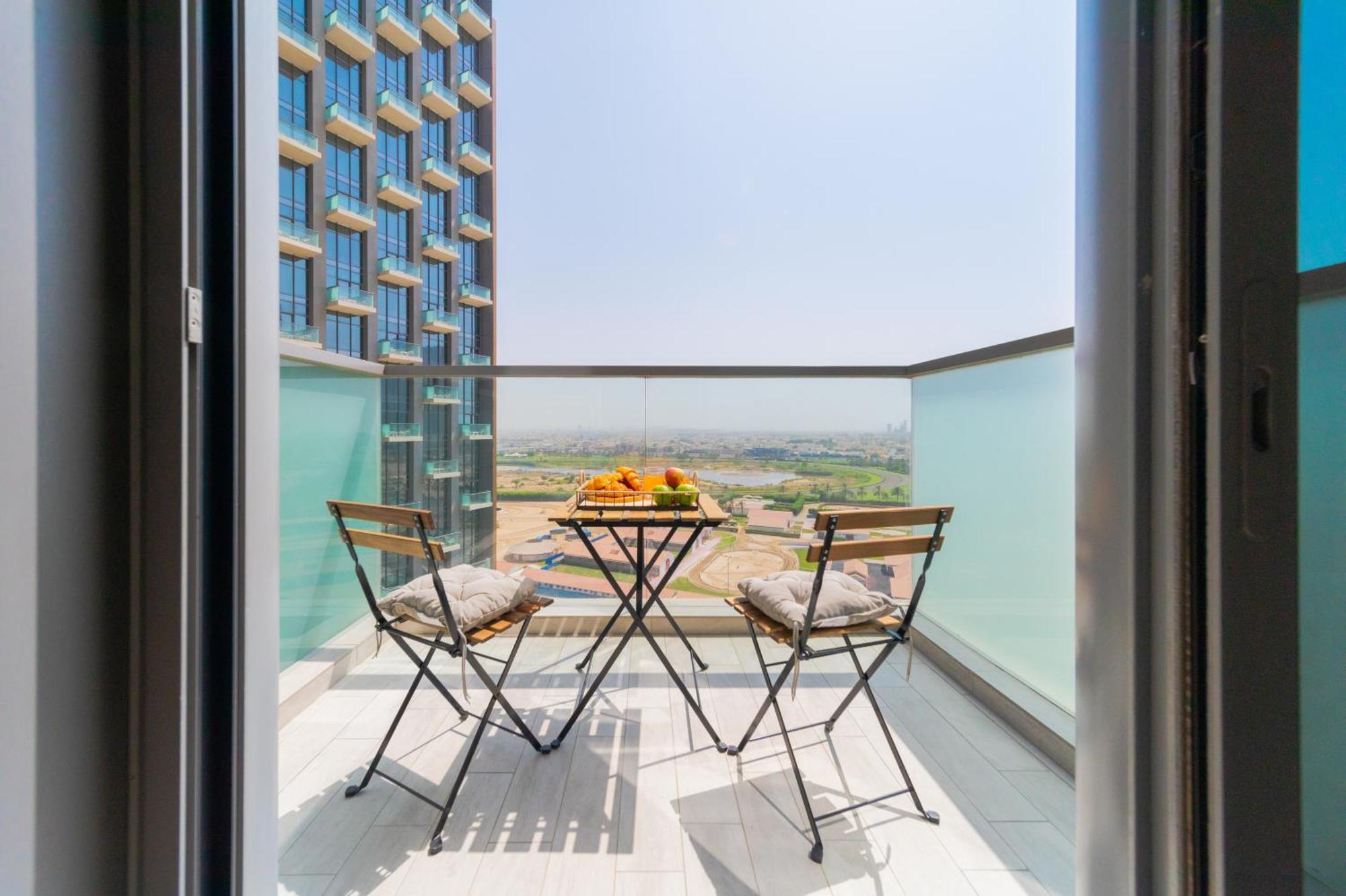 Eden'S Homes & Villas - Millennium Atria Residences Dubai Exterior photo